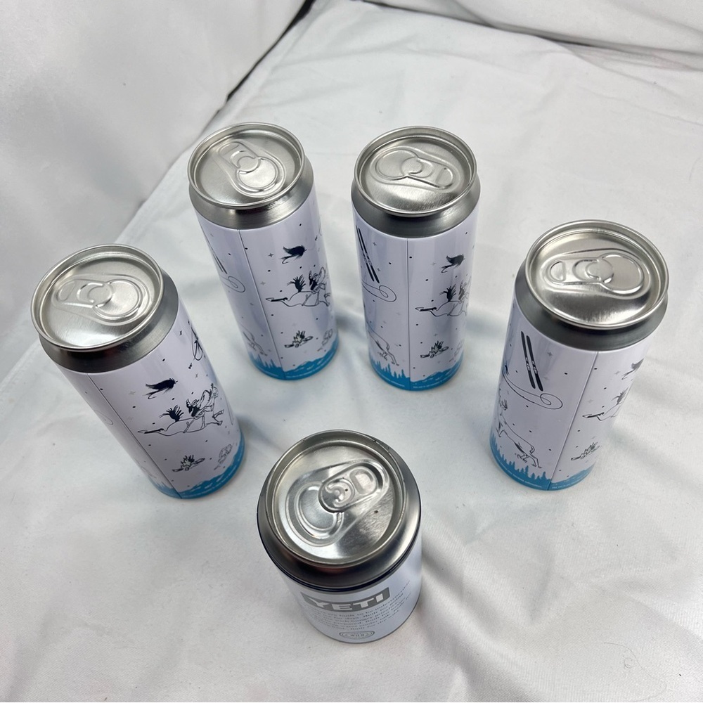 Yeti Navy Blue Cooler and White/Blue Branded Cans - Picture 5 of 7